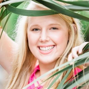 Meet your Posher, Avery